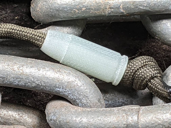 The 9 Jade Green G10 Bead and a Free Paracord Lanyard