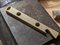Brass Knurled Pattern Pry Bar